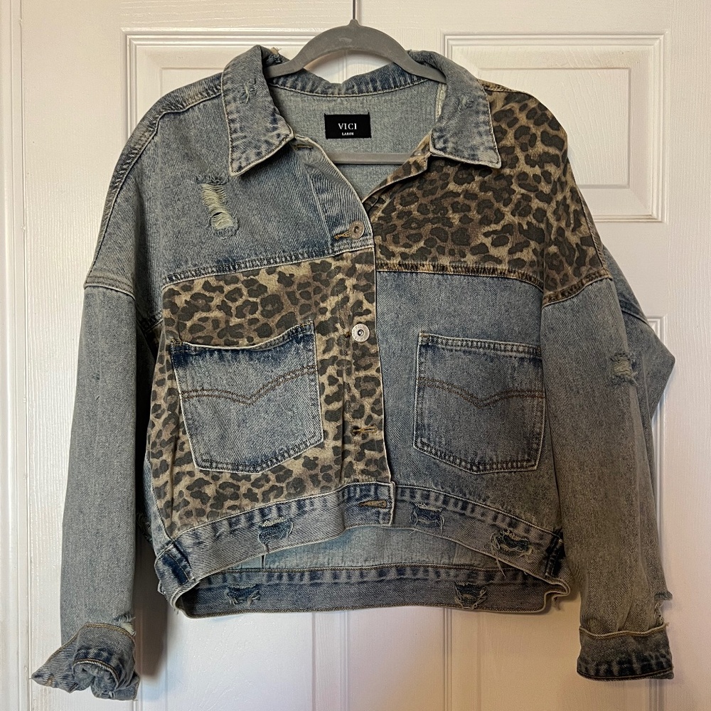 Vici Distressed Cropped Jean Jacket